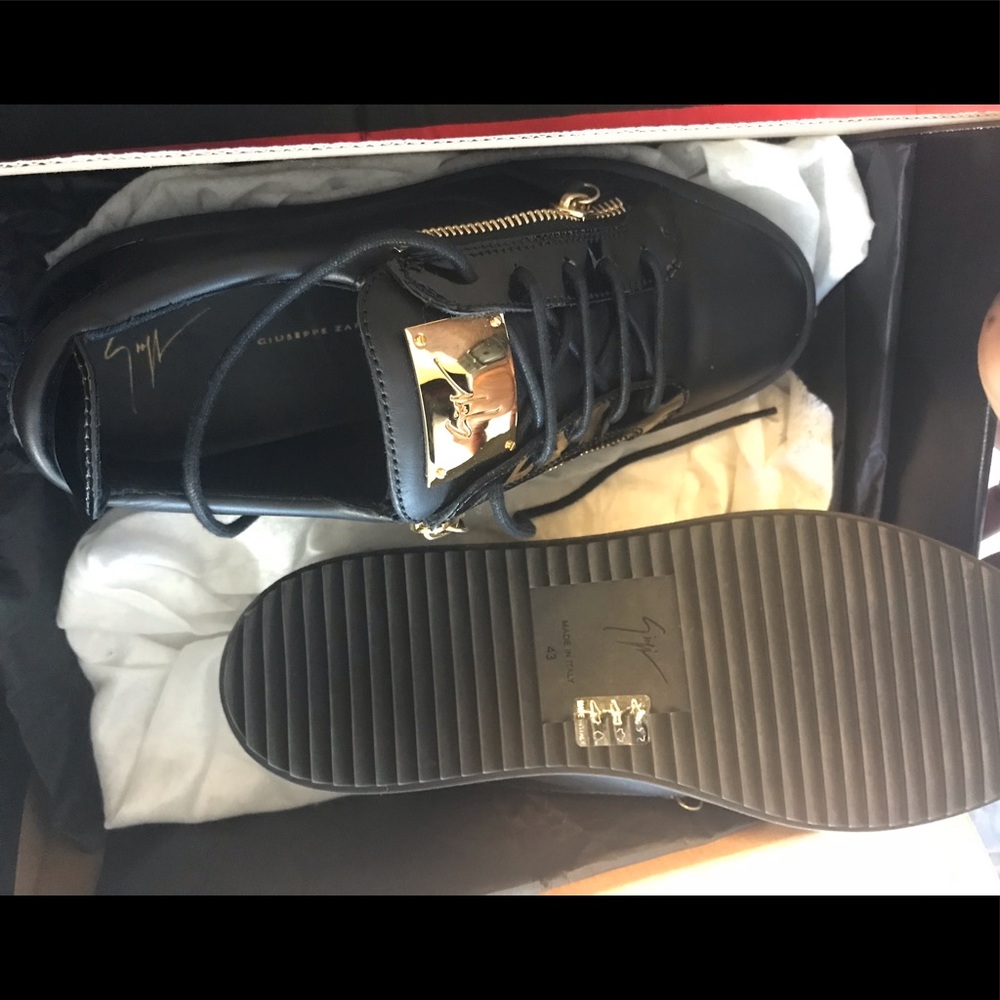 Giuseppe Zanotti shoe Authentic size 43 (US 10)